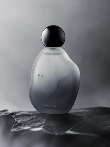 雾屿 · 香水包装设计